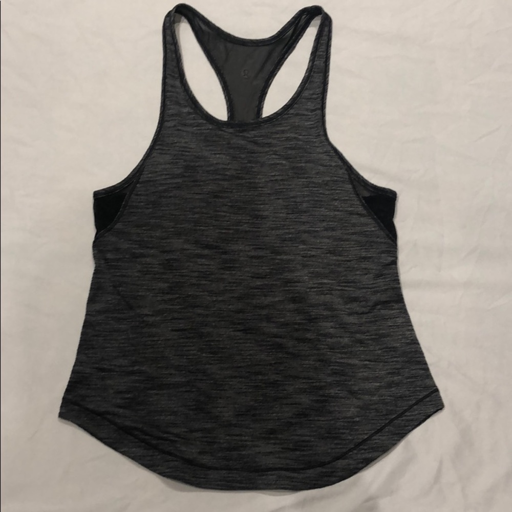 size 2 Lululemon tank - EUC